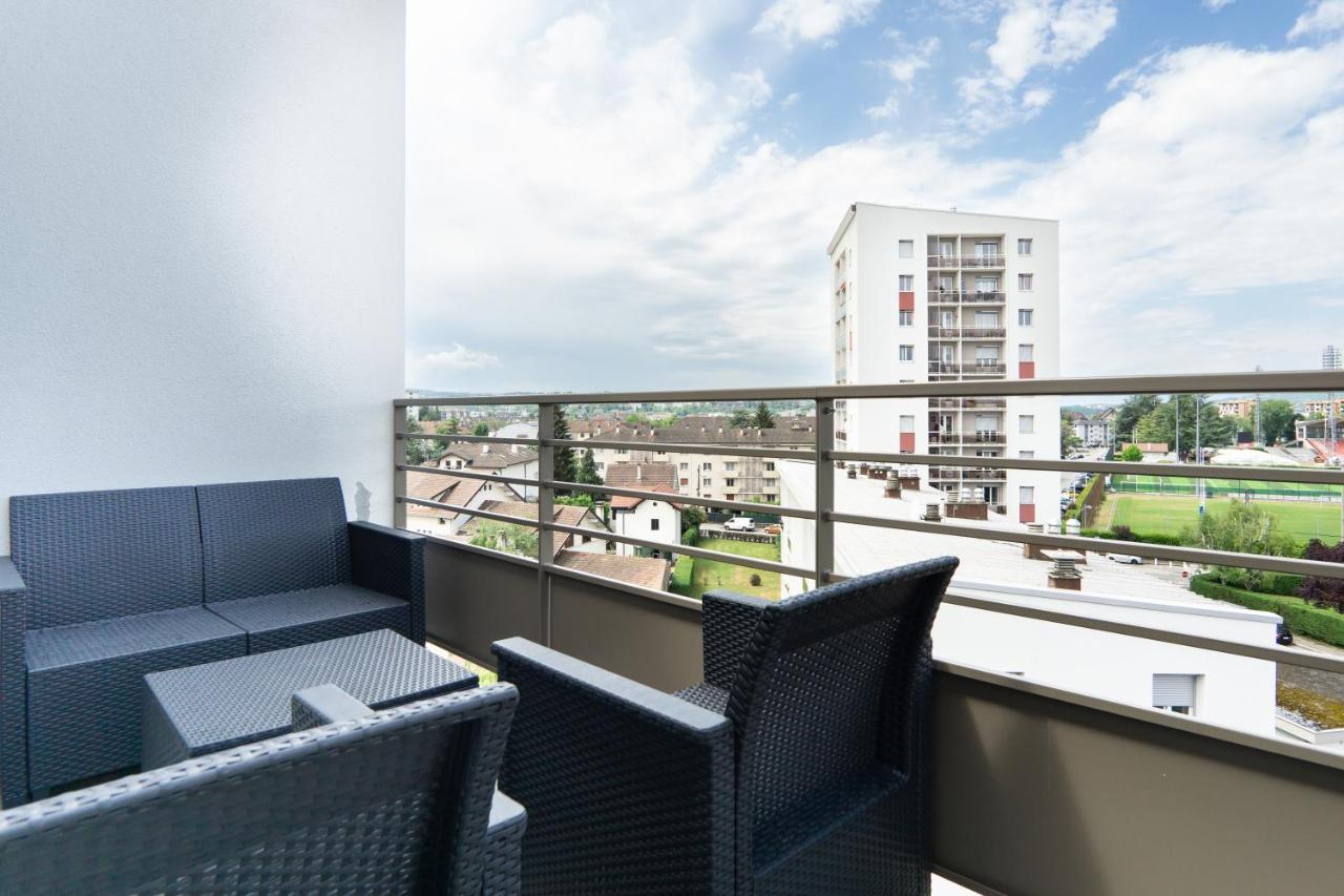 85 Geneve Confortable T2 Avec Parking Prive Анси Экстерьер фото